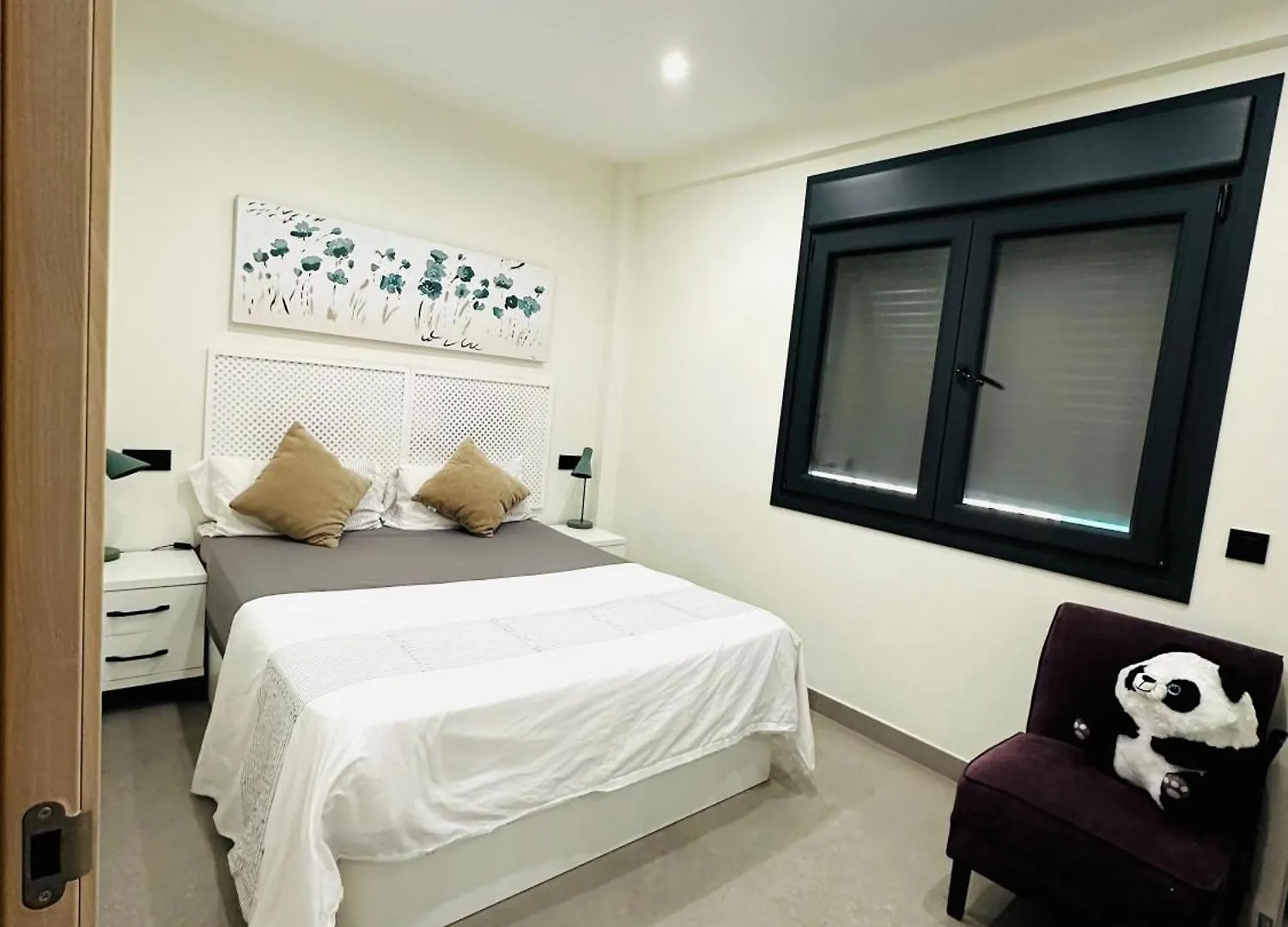 Private Room In The Central Beach Of Estepona